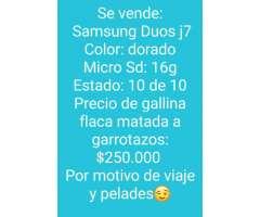 Samsung J7 Dorado en Óptimas Condiciones