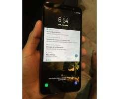 Samsung J8