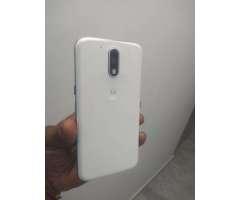 Moto G4 Plus