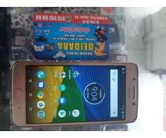 Moto G5 32gb con Accesorios Y Garantía