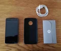 Moto G 5 16 Gb usado