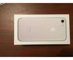 IPHONE 7 32GB NUEVO CON FACTURA