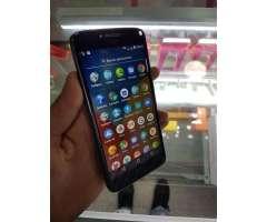 Vendo Moto E4 Plus con Factura en Buen E