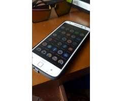 Vendo O Cambio Moto Z Driod
