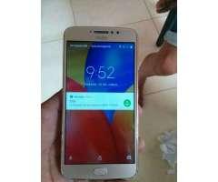Moto E4 Plus