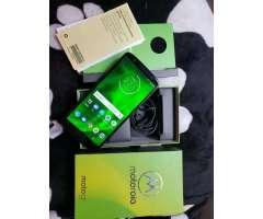 Moto G6  Caja  Accesorios, Como Nuevo,