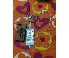 Iphone 6s 16 gb audifonos originales y cargador original