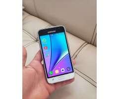 Samsung J1 2016