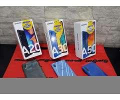 Samsung A20 de 32Gb mas microSD nuevos con 1 año de garantia domicilios sin costo en Bog...