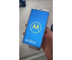 Moto E5  plus con 2 de ram y 16 de interna , huella ,full estado.
