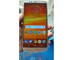 Vendo Barato Moto E5 Plus de 16 Gb Y 2 D