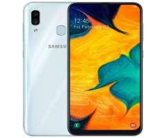 Samsung Galaxy A30 Blanco NUEVO&#x21;&#x21;