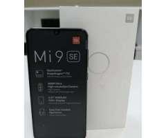 XIAOMI MI 9 SE Nuevo totalmente