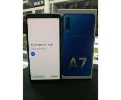 Samsung A7 con 4 de ram y 64 de interna , triple camara .
