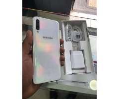 Samsung A70 Usado 8 Dias