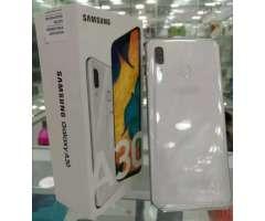 Samsung A30 de 64gb Nuevo Recibo Celular