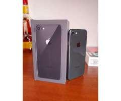 Vendo iPhone 8, 64gb Usado.