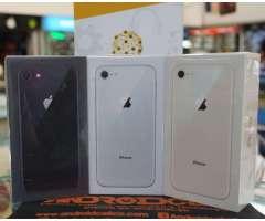 iPhone 8 64GB Nuevo, libre y garantizado. Domicilio sin costo en Bogotá y obsequio adicional