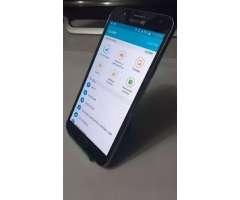 J7 LTE en muy buen estado con su respectiva garantia