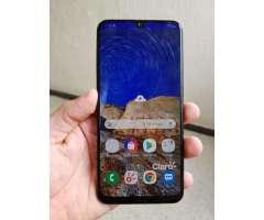 Samsung A30 Gris Como Nuevo
