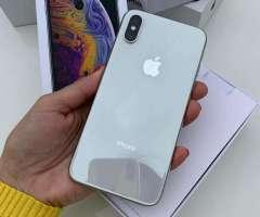 iPhone XS  64GB