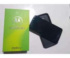 Moto g6 play con caja y factura excelente estado