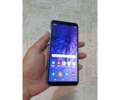Samsung Galaxy J8 en Excelente Estado
