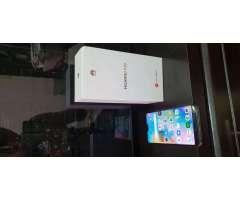 Huawei P20 en excelente condición como nuevo con accesorios