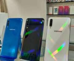 Samsung A50 128GB / 6GB RAM Nuevos Sellados GarantÃa Somos Tienda FÃ­sica