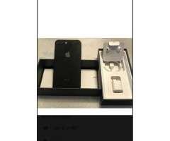 Iphone 8 Plus de 64 gb Negro libre cualquier operador,  con factura, como nuevo.10/10 estado. U...